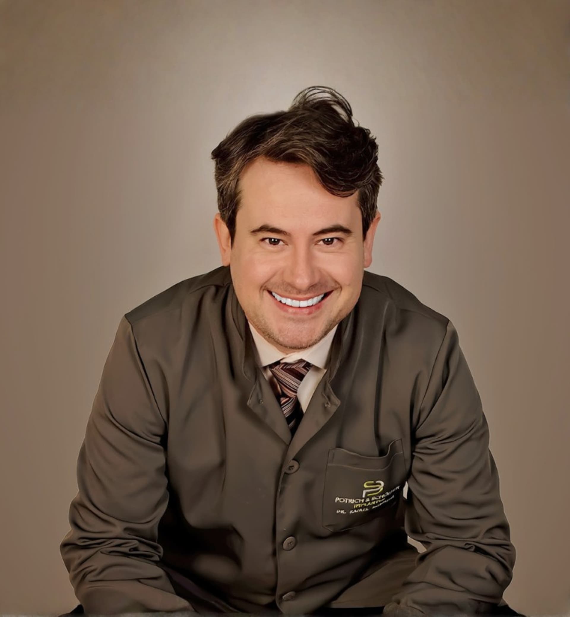 Dr. Rafael Schöller